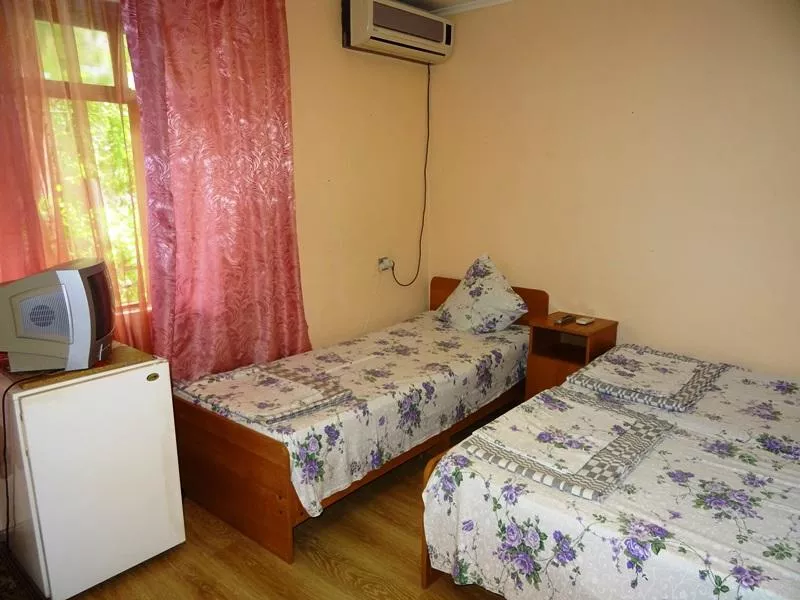 . Частный сектор "Каприз". Вардане