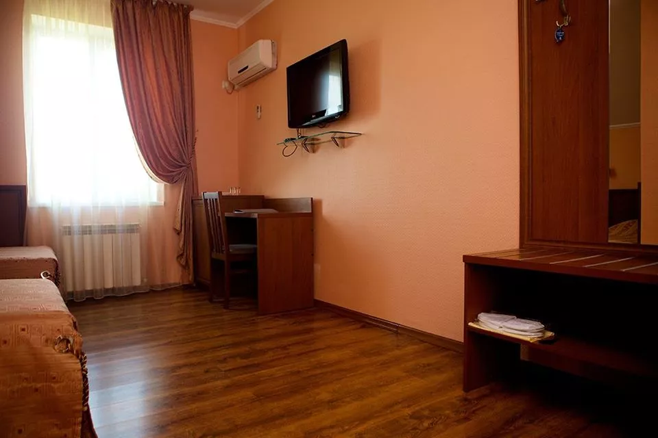 . Мини-отель "Бриг". Темрюк