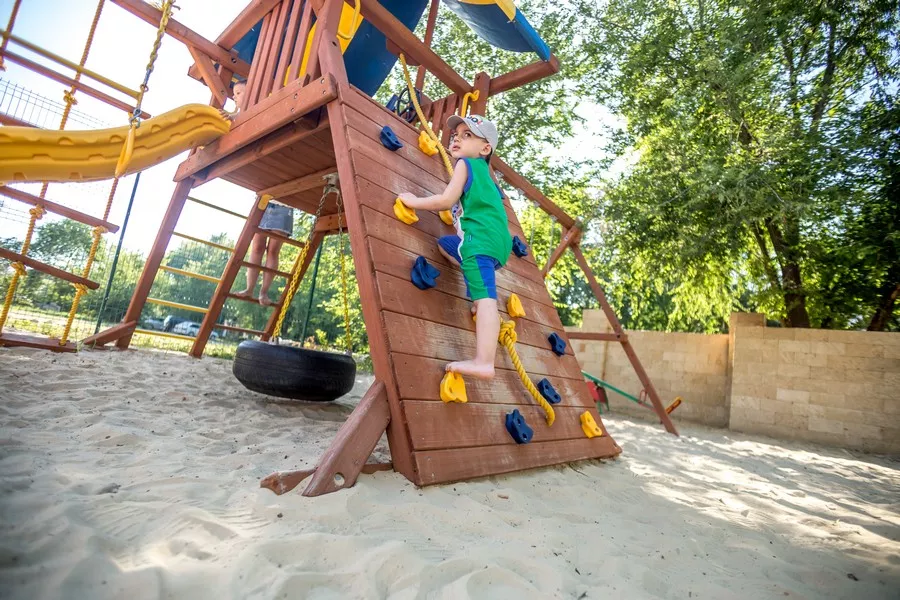 . Пансионат Дублин-Дельфин . Нижнее Джемете