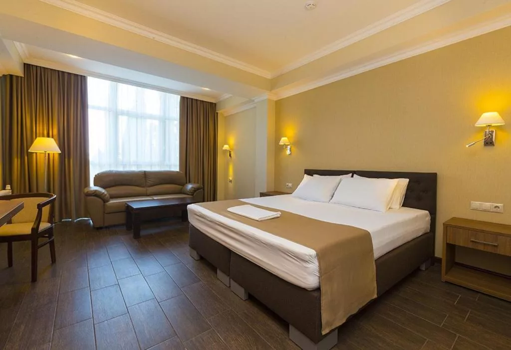 2-х местный номер Студия. Отель "Челюскинцев". Гагра