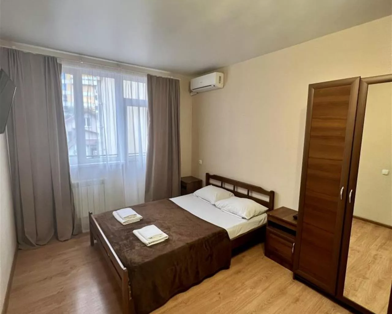 . Гостевой дом "Нэва". Адлер