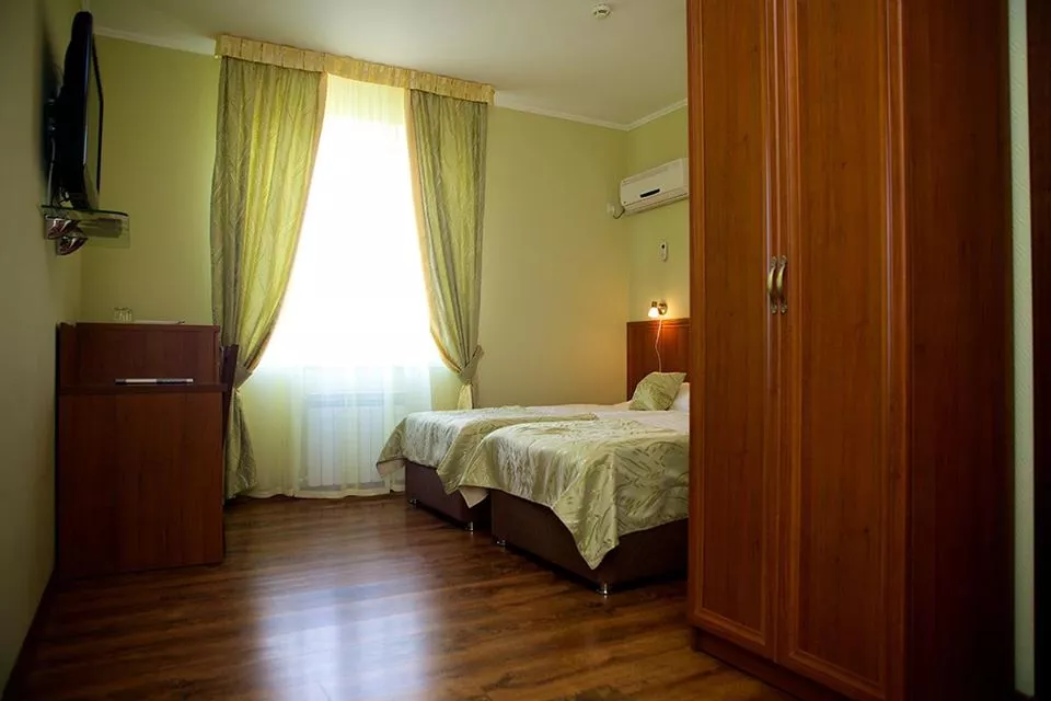 . Мини-отель "Бриг". Темрюк