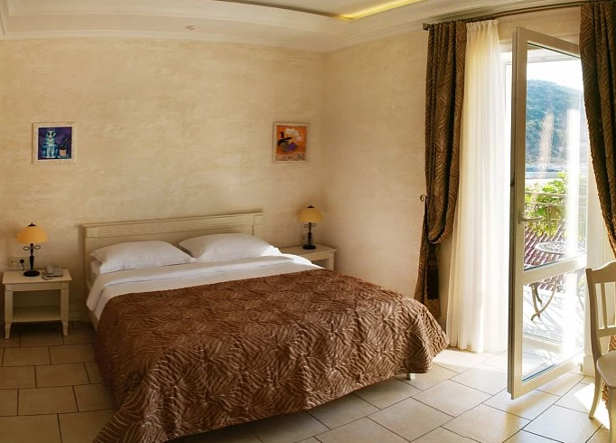 Полулюкс с видом на море. Отель «Гомер». Балаклава