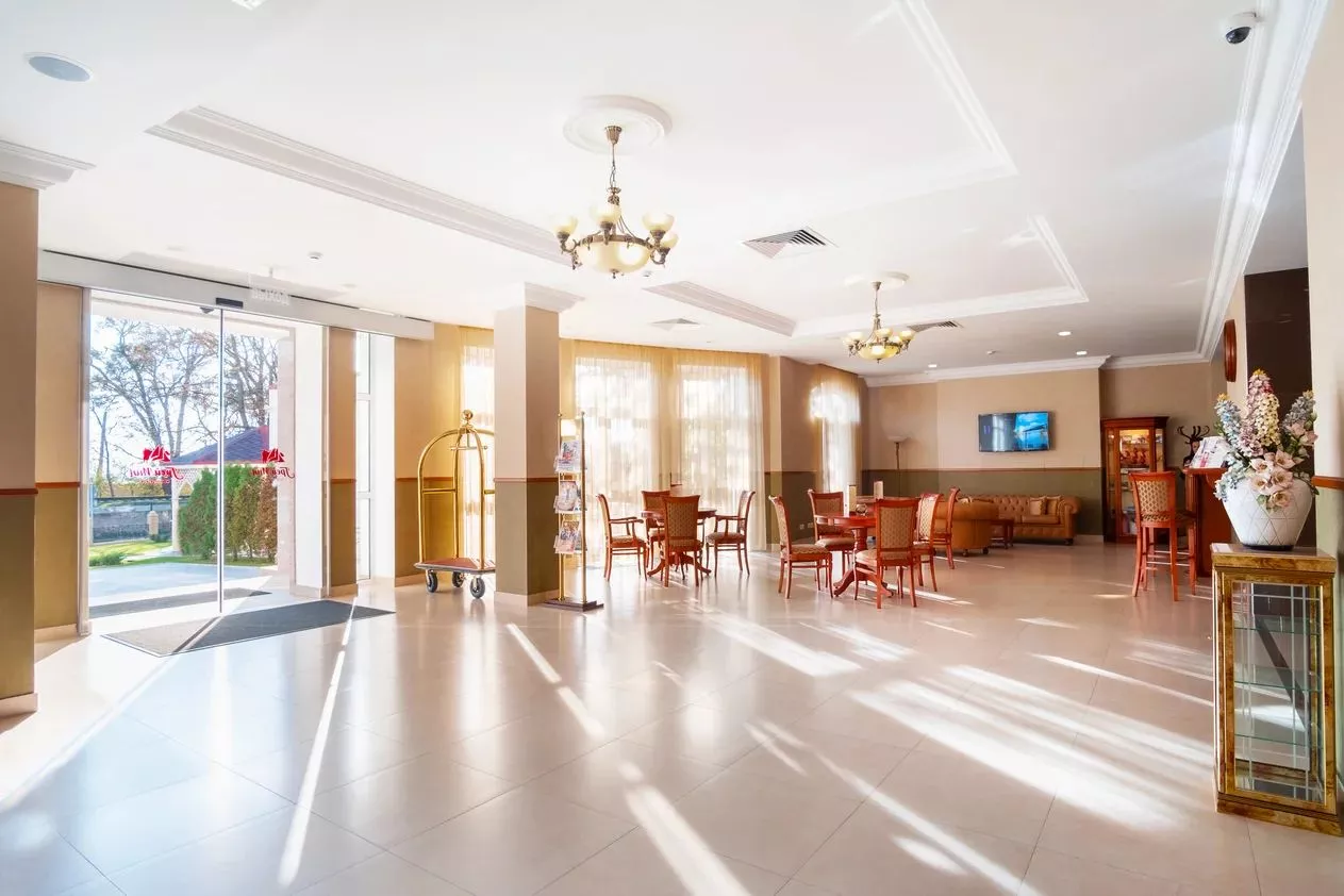 . Отель  «ГРЕЙ ИНН». Феодосия