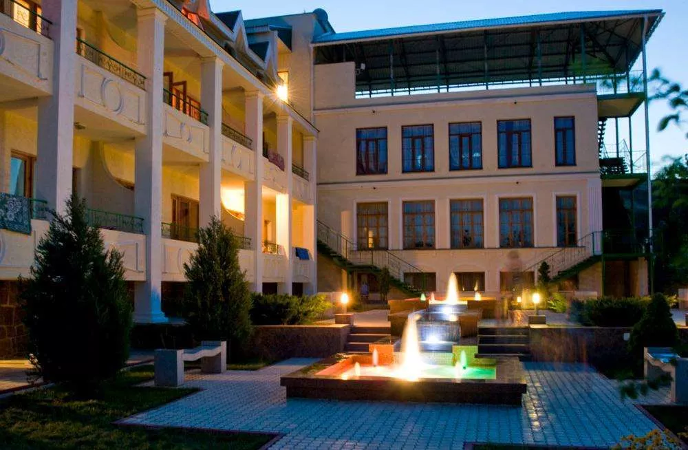 Гостевой дом  Виктория - Керчь