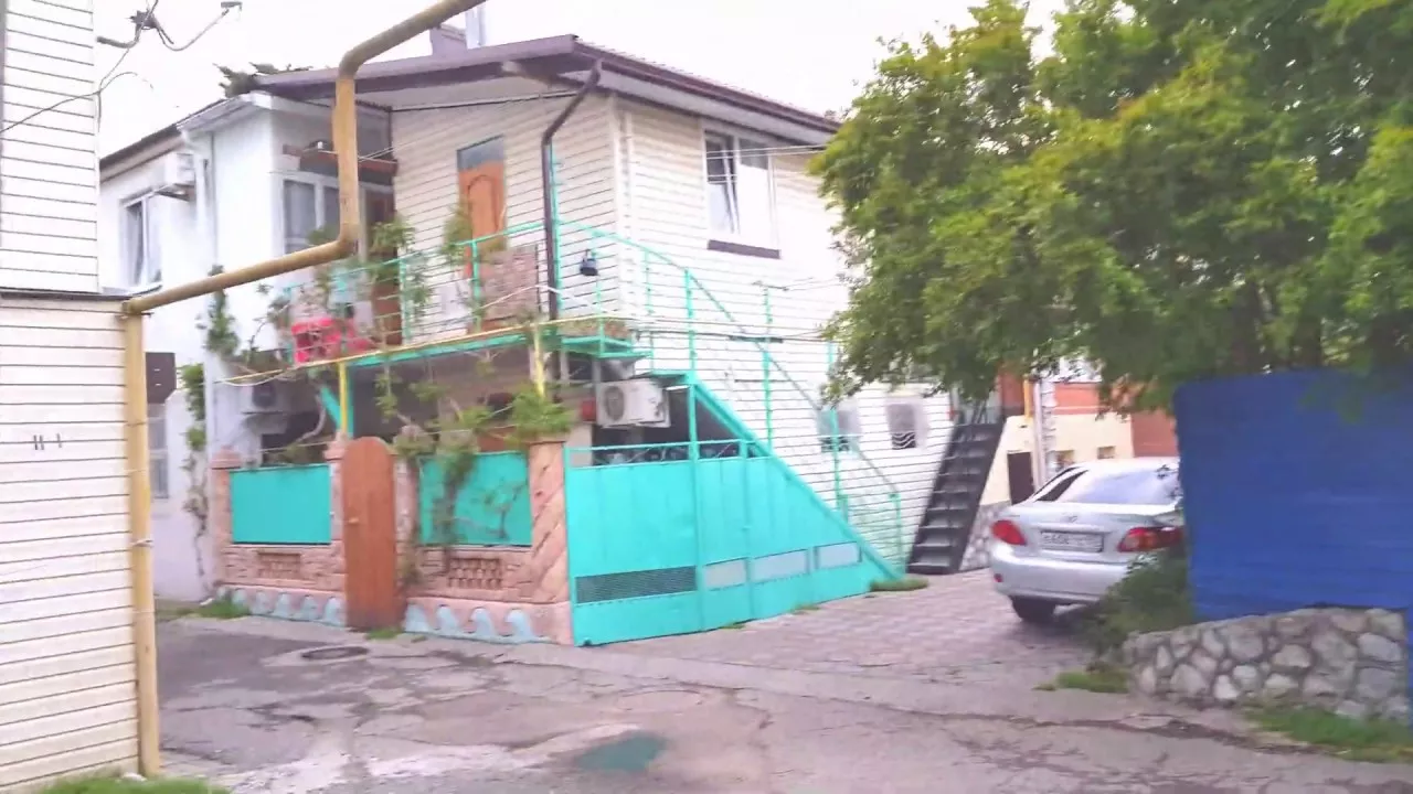 . Гостиница "Old House". Лазаревское