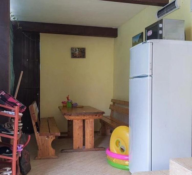 . Частный гостевой дом Бриз. Голубицкая