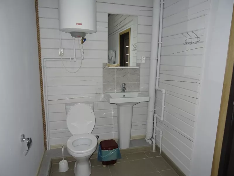 Полулюкс с витражными окнами(с видом на море). Гостевой дом "Золотые пески". Гудаута