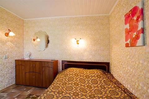 2-х местный номер Эконом. Гостевой дом "Паутинка". Севастополь 2-х местный номер Эконом. Гостевой дом "Паутинка". Севастополь