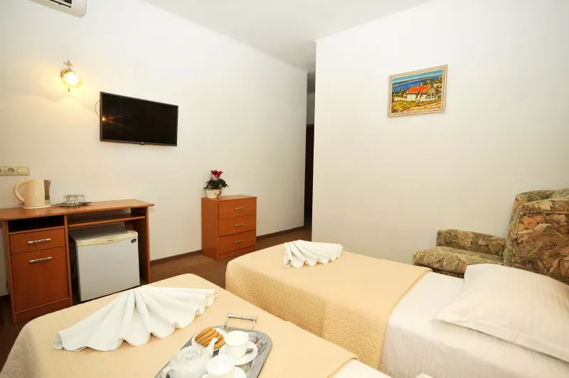 Стандарт 2-х местный. Отель «Глициния». Феодосия