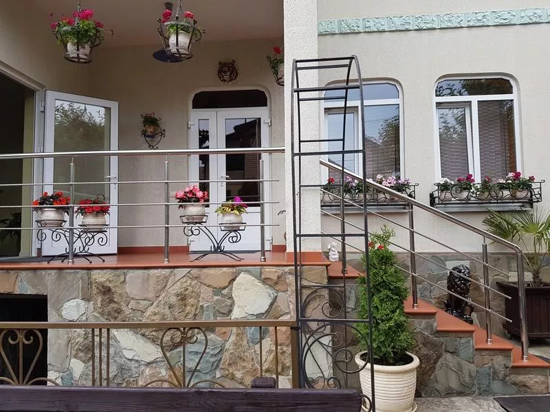 Гостиница "Бризовый 2/б" Гостиница "Бризовый 2/б"